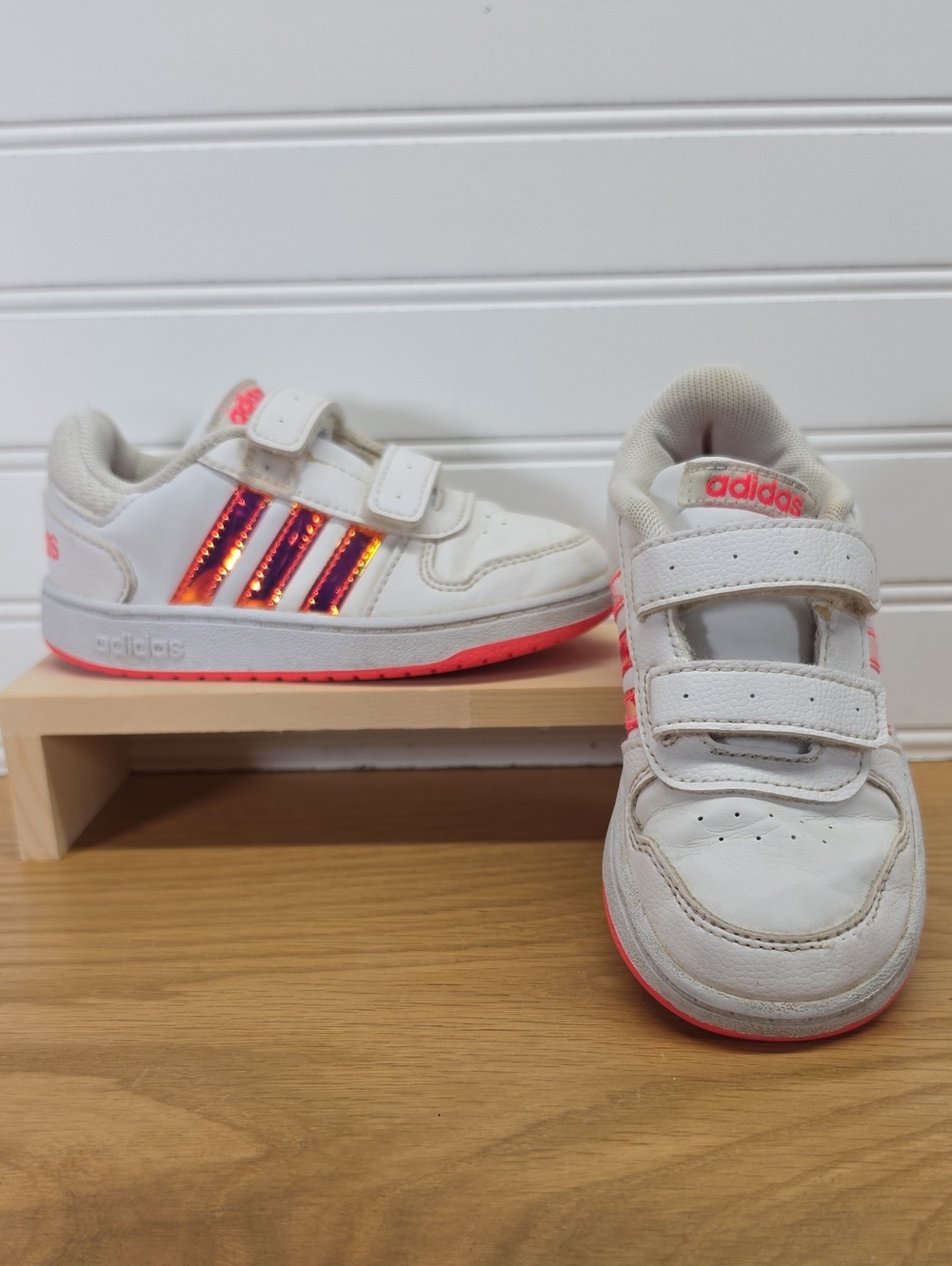 Adidas Kids Hoops 2.0 White Sneakers with  Pink Iridescent Stripes Size 9